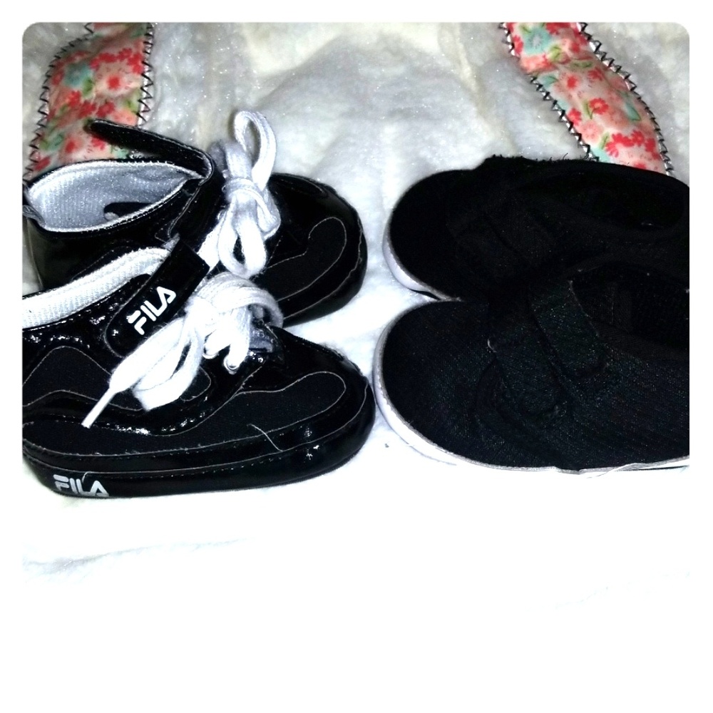 2 pairs of shoes 1 purchase
